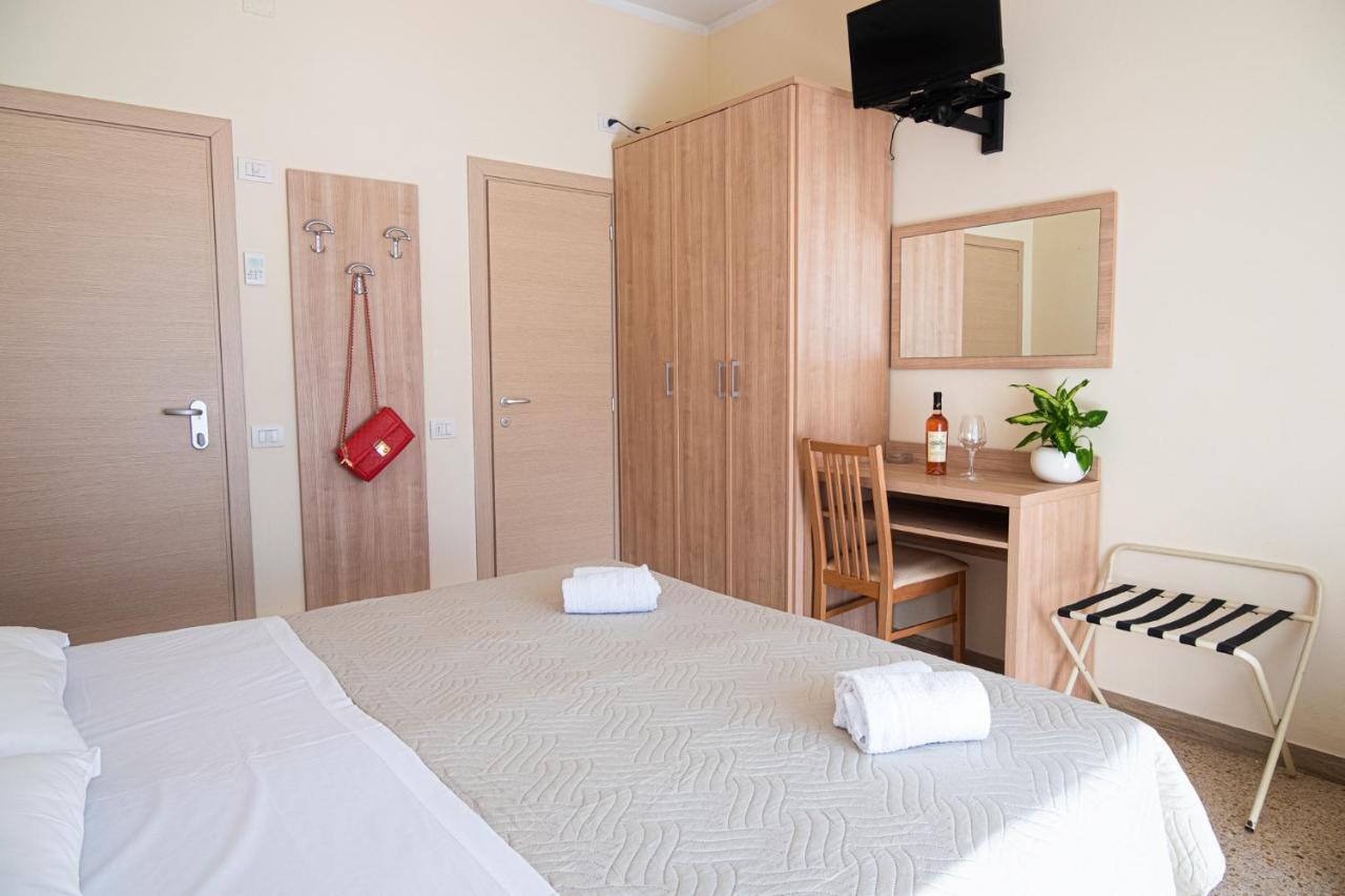 Hotel Cormoran ריצ'יונה מראה חיצוני תמונה