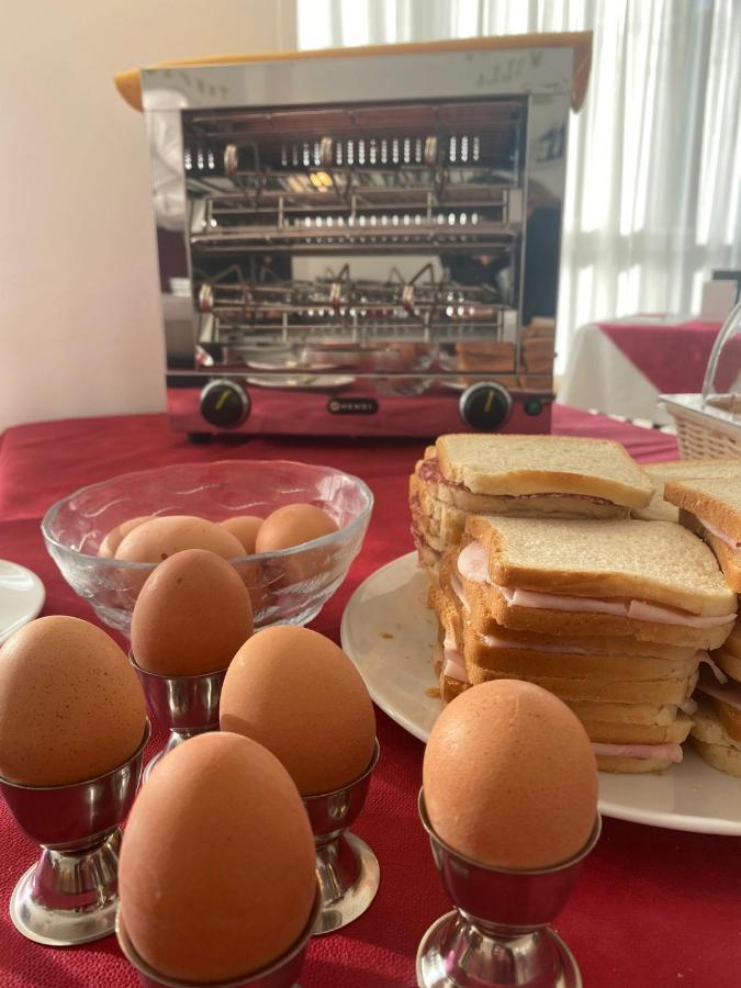 Hotel Cormoran ריצ'יונה מראה חיצוני תמונה