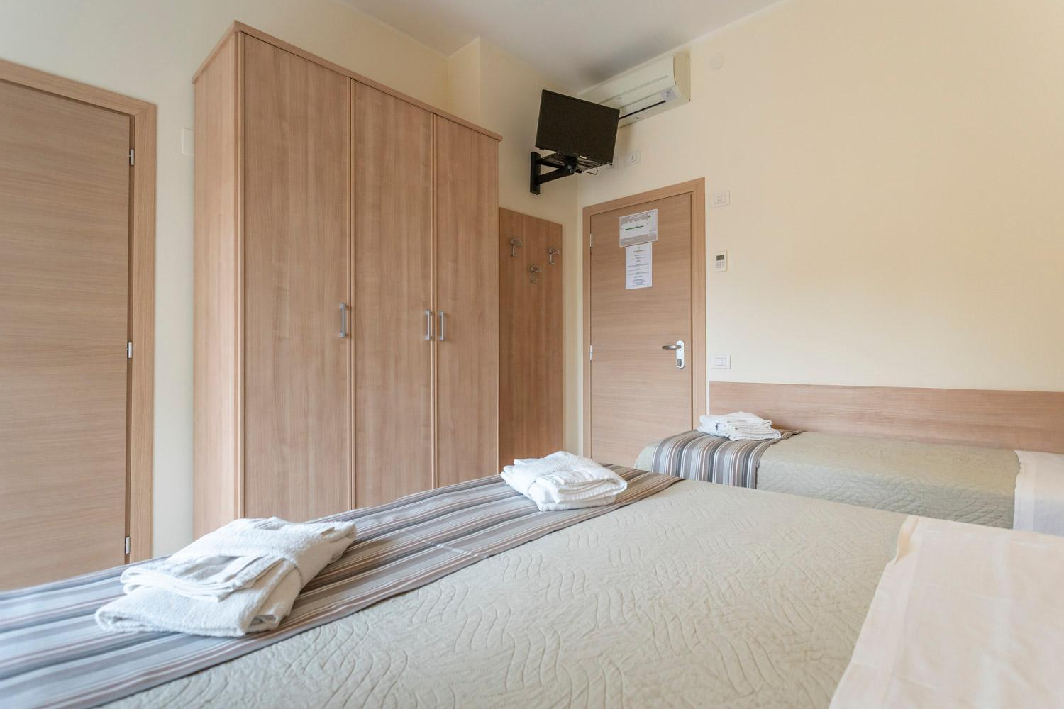 Hotel Cormoran ריצ'יונה מראה חיצוני תמונה