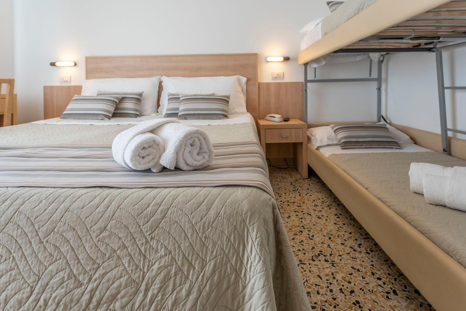Hotel Cormoran ריצ'יונה מראה חיצוני תמונה